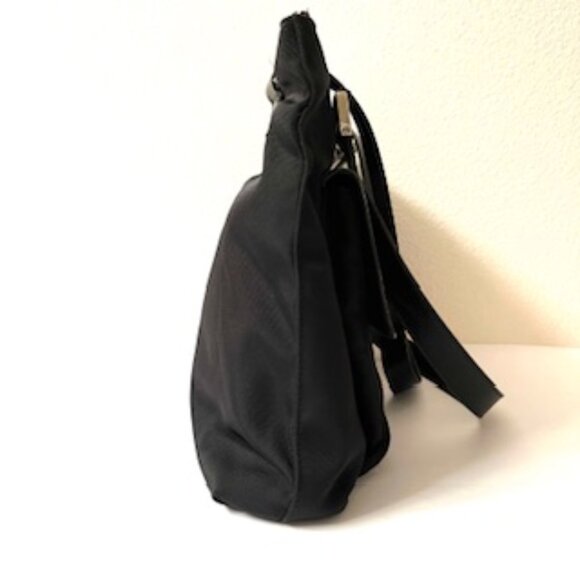 Vintage  Gucci Black Tote Bag,  Nylon and Leather - Picture 8 of 12